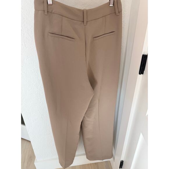 Aritzia Effortless Pant – Size 10 - Picture 4 of 7